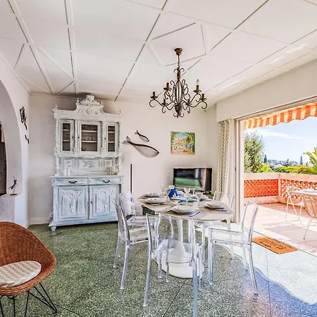 Holiday home Les Cigales By Interhome *